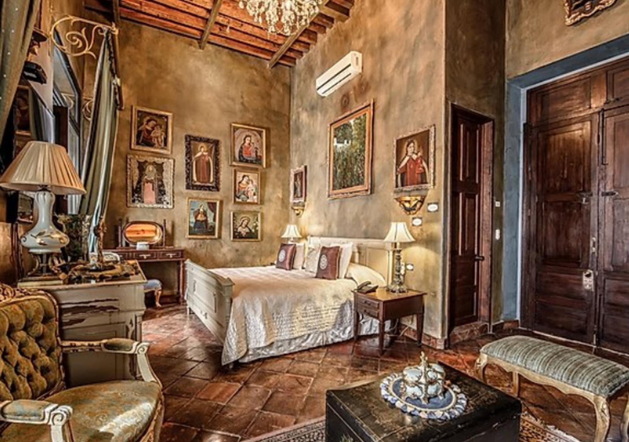 Отель Casa Pedro Loza Гвадалахара Экстерьер фото