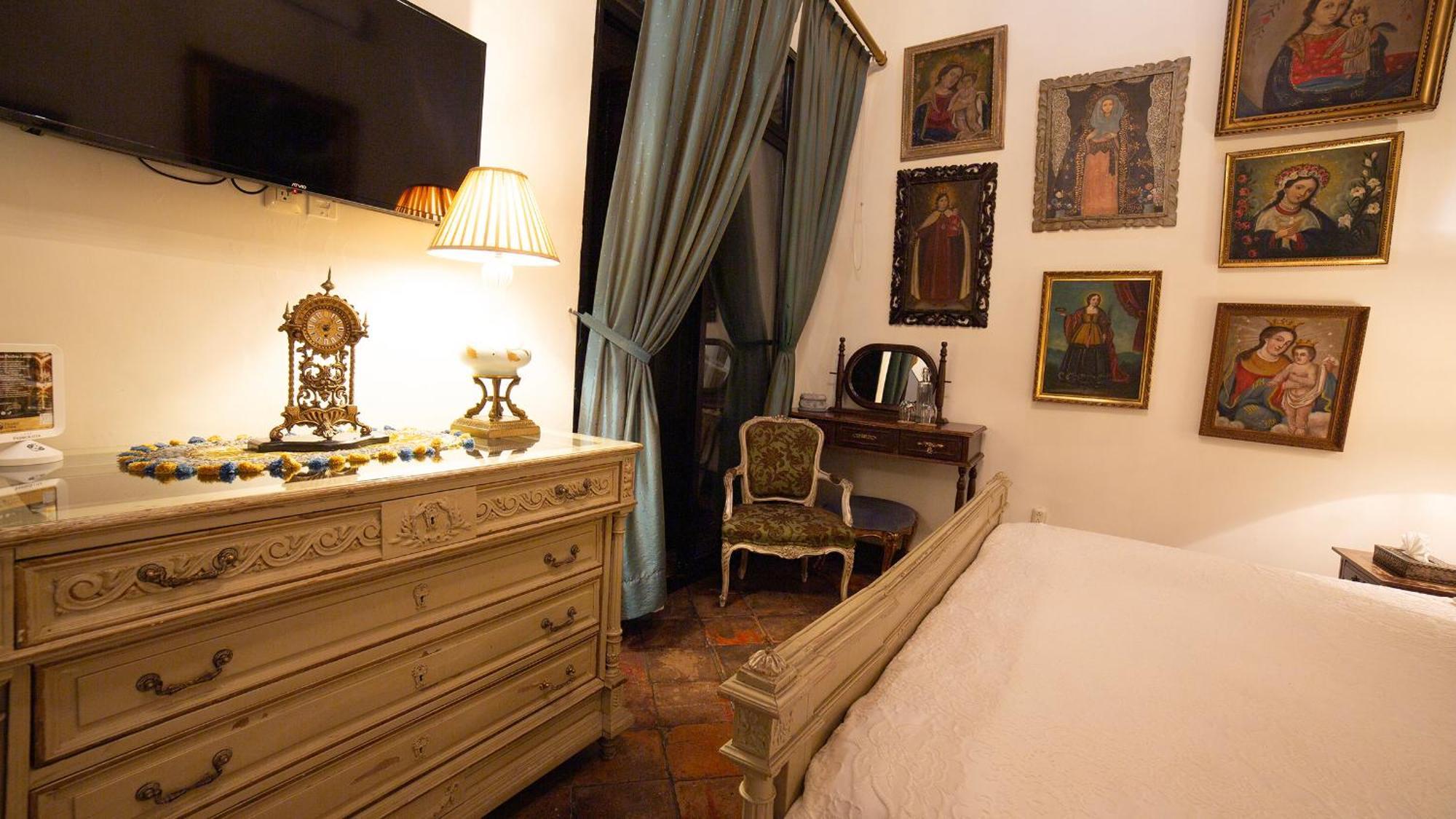 Отель Casa Pedro Loza Гвадалахара Экстерьер фото