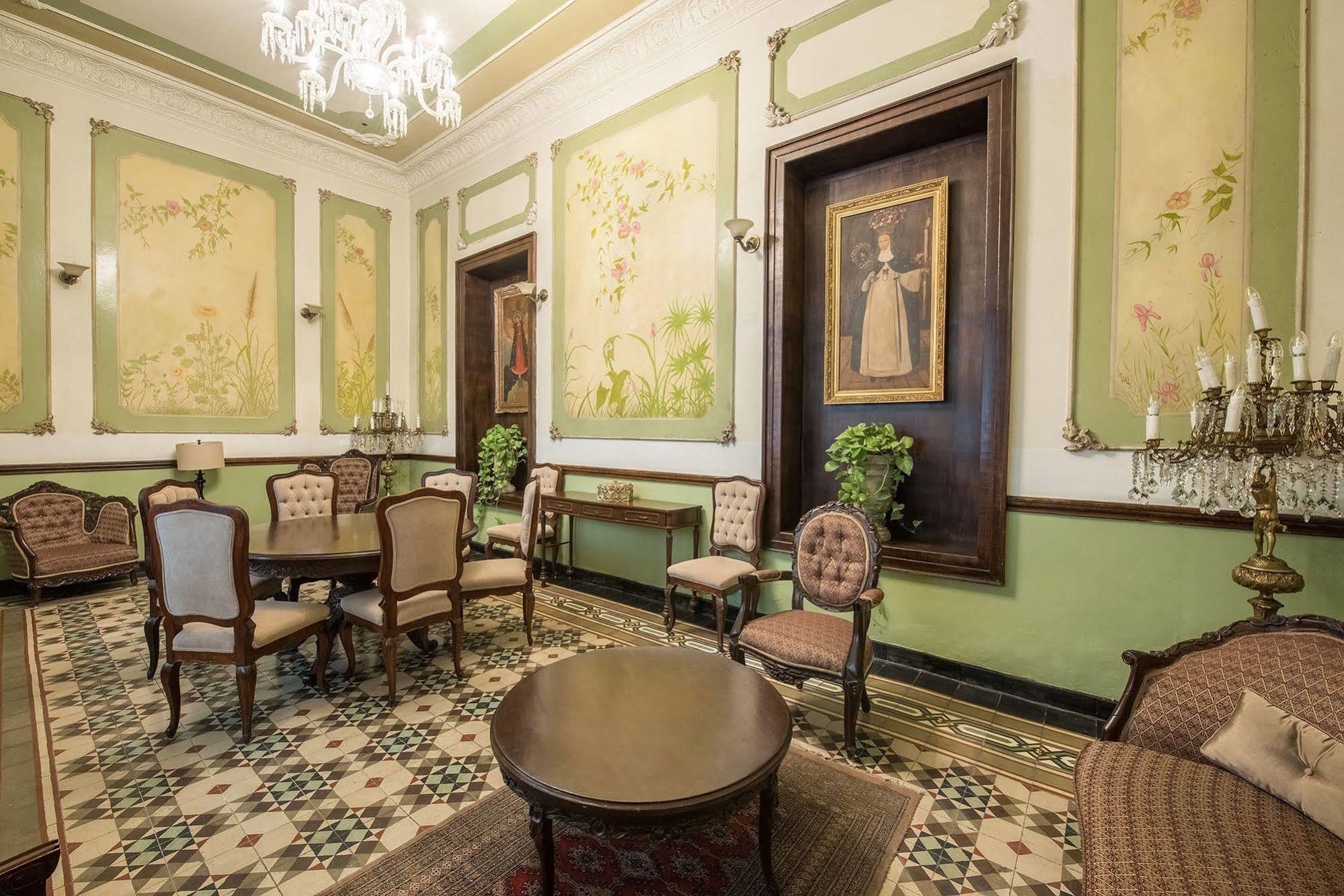 Отель Casa Pedro Loza Гвадалахара Экстерьер фото